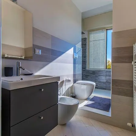 Apartment Charmy & Cozy Panoramic Flat 50m From M4 Stop Milan