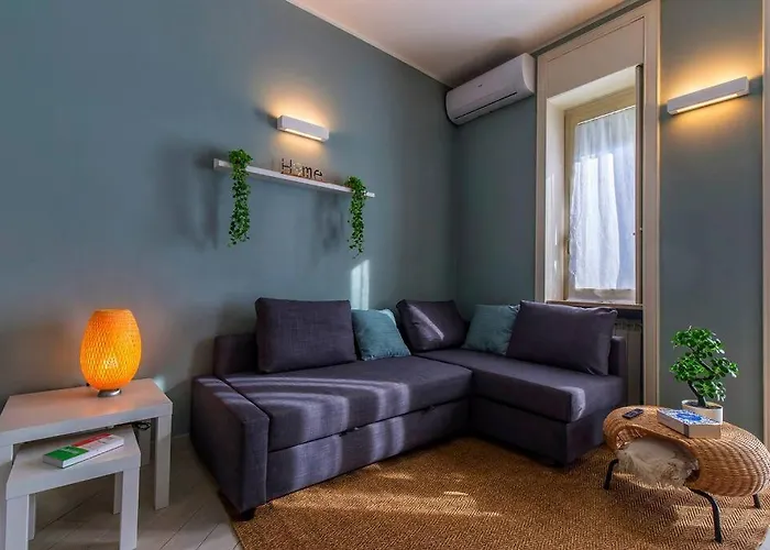 Charmy & Cozy Panoramic Flat 50m From M4 Stop 아파트 밀라노