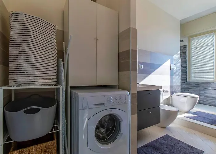 아파트 Charmy & Cozy Panoramic Flat 50m From M4 Stop 밀라노
