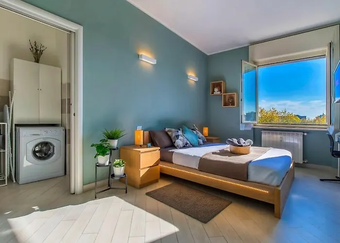 Charmy & Cozy Panoramic Flat 50m From M4 Stop 아파트 *