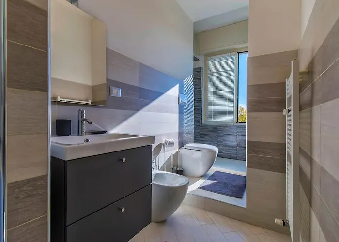 아파트 Charmy & Cozy Panoramic Flat 50m From M4 Stop 밀라노
