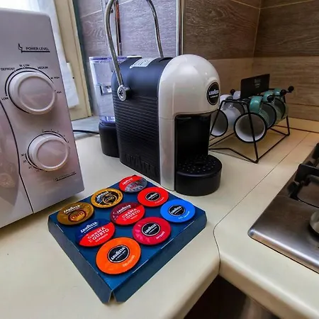 公寓 Charmy & Cozy Panoramic Flat 50m From M4 Stop