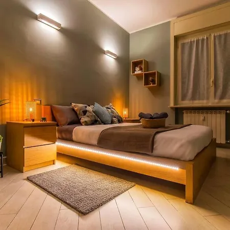 Charmy & Cozy Panoramic Flat 50m From M4 Stop Daire